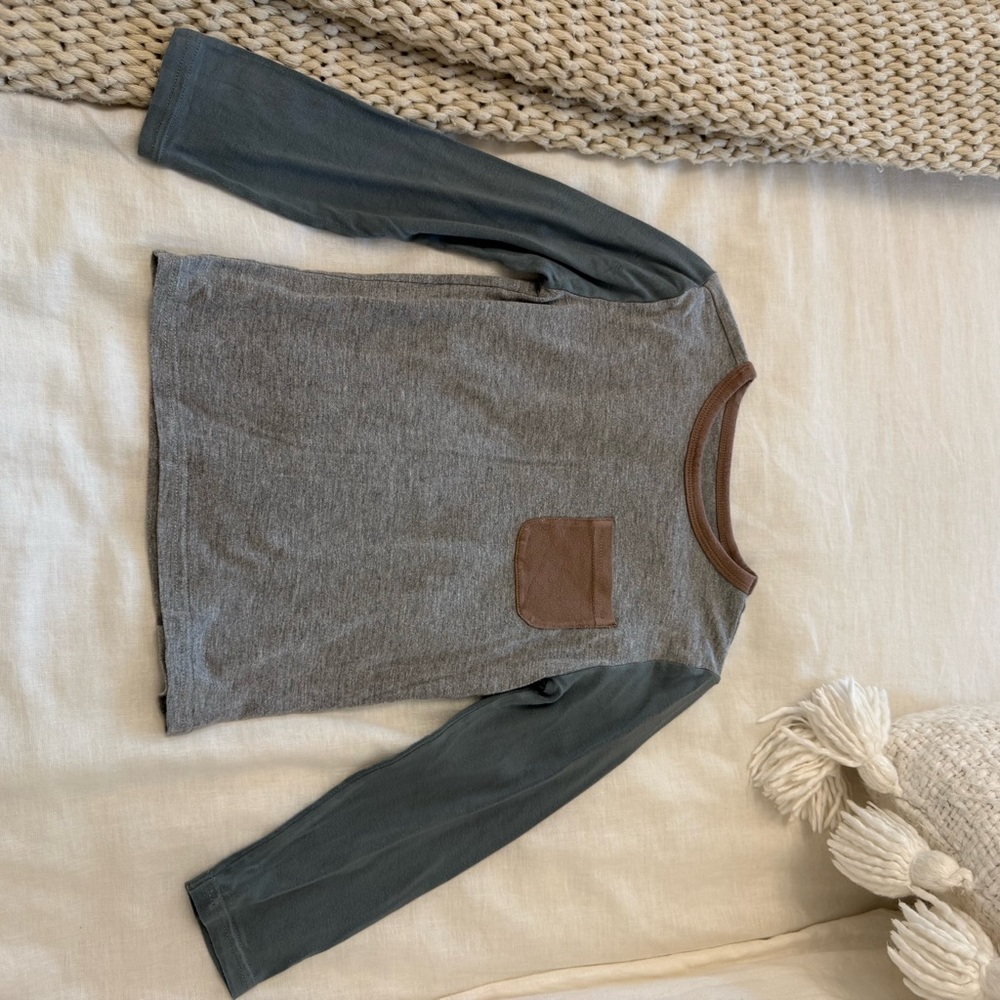 PLAY by Little sleepies Kids Long Sleeve Gray and Blue Shirt with Pocket
